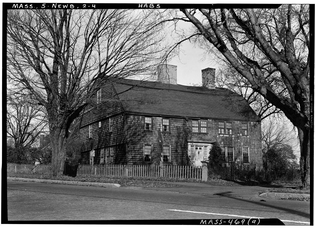 Dr. Peter Toppan House, photograph filed with the federal survey