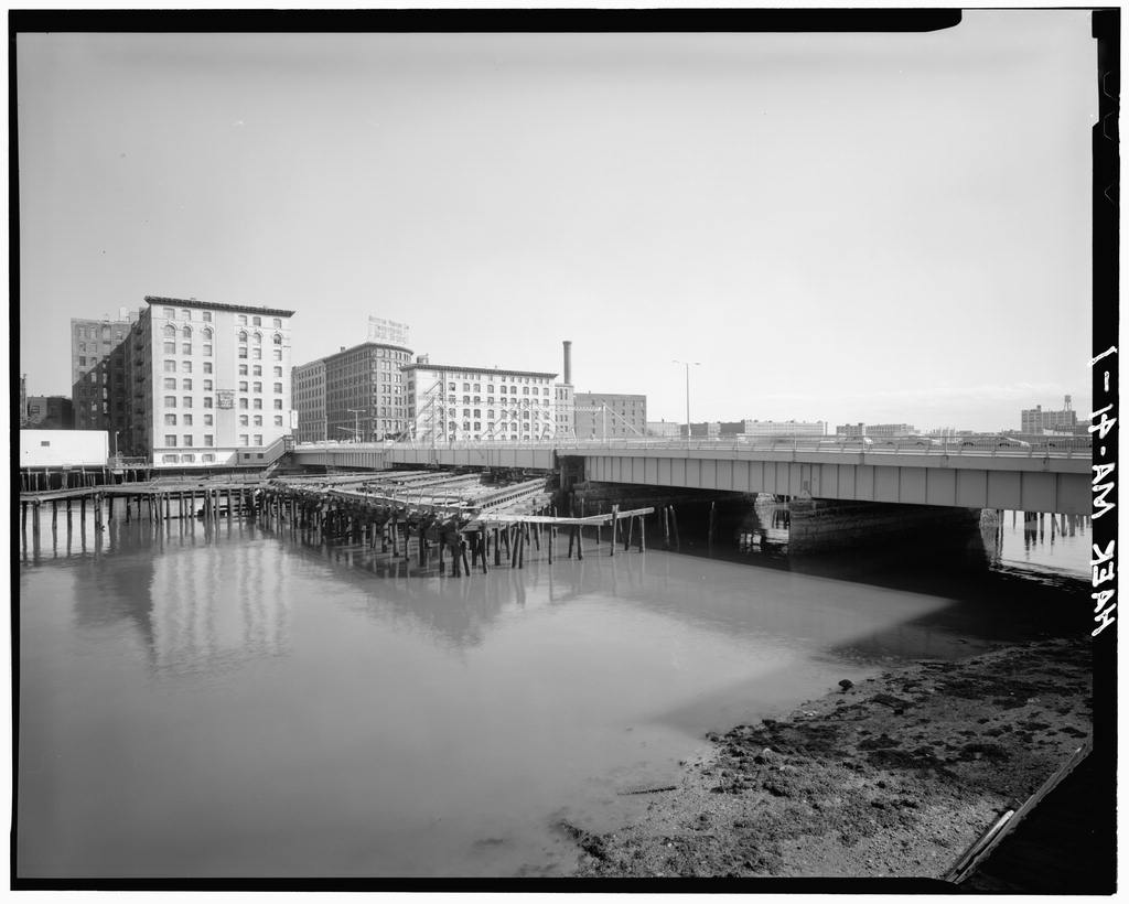 Summer Street Retractile Bridge, photograph filed with the federal survey