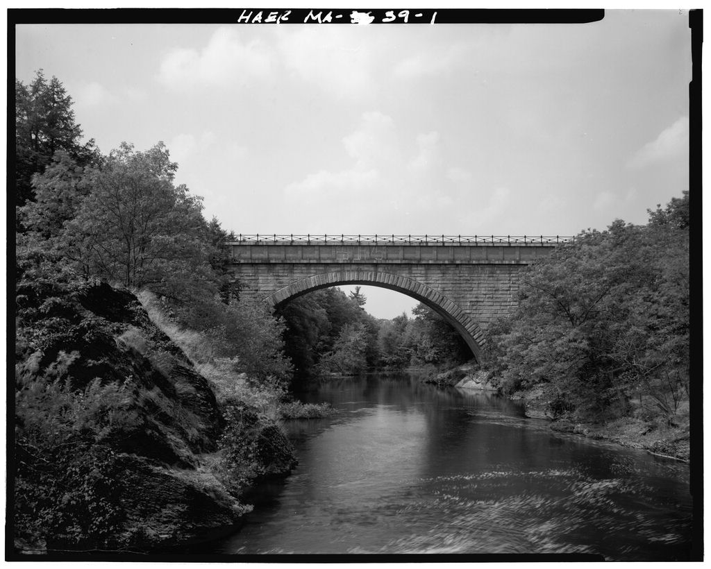 Sudbury River Aqueduct, photograph filed with the federal survey
