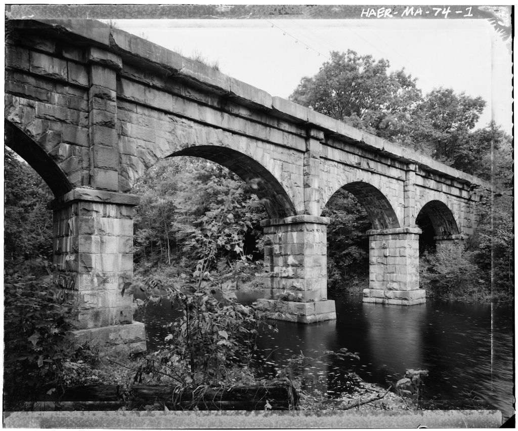 Connecticut River Railroad, photograph filed with the federal survey