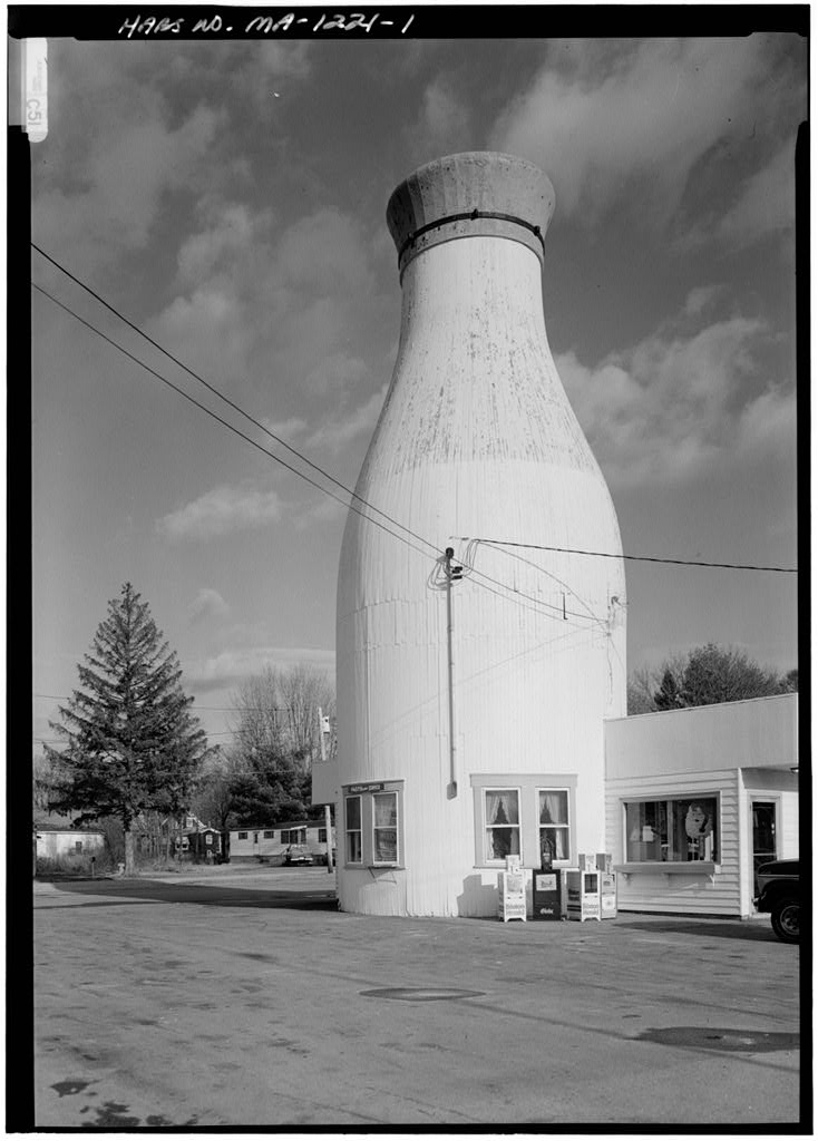Milk Bottle Dairy Bar & Restaurant, photograph filed with the federal survey