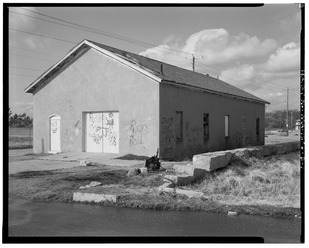 Fort Rodman Military Reservation, Engineer's Storehouse, At southern end of main access road, north of Battery Barton-Walcott, New Bedford, Bristol County, MA, photograph filed with the federal survey