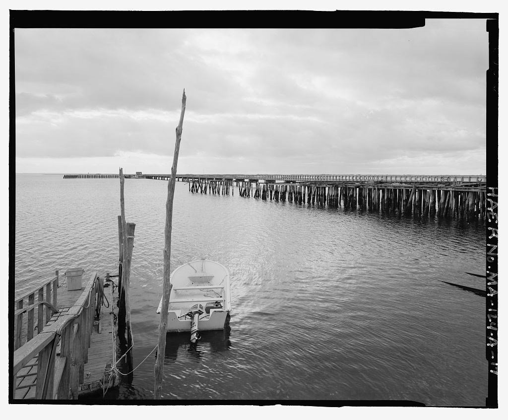 Cape Cod Cold Storage, photograph filed with the federal survey