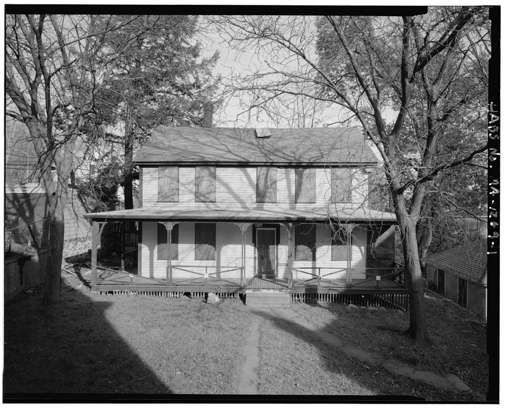Benchley House, photograph filed with the federal survey