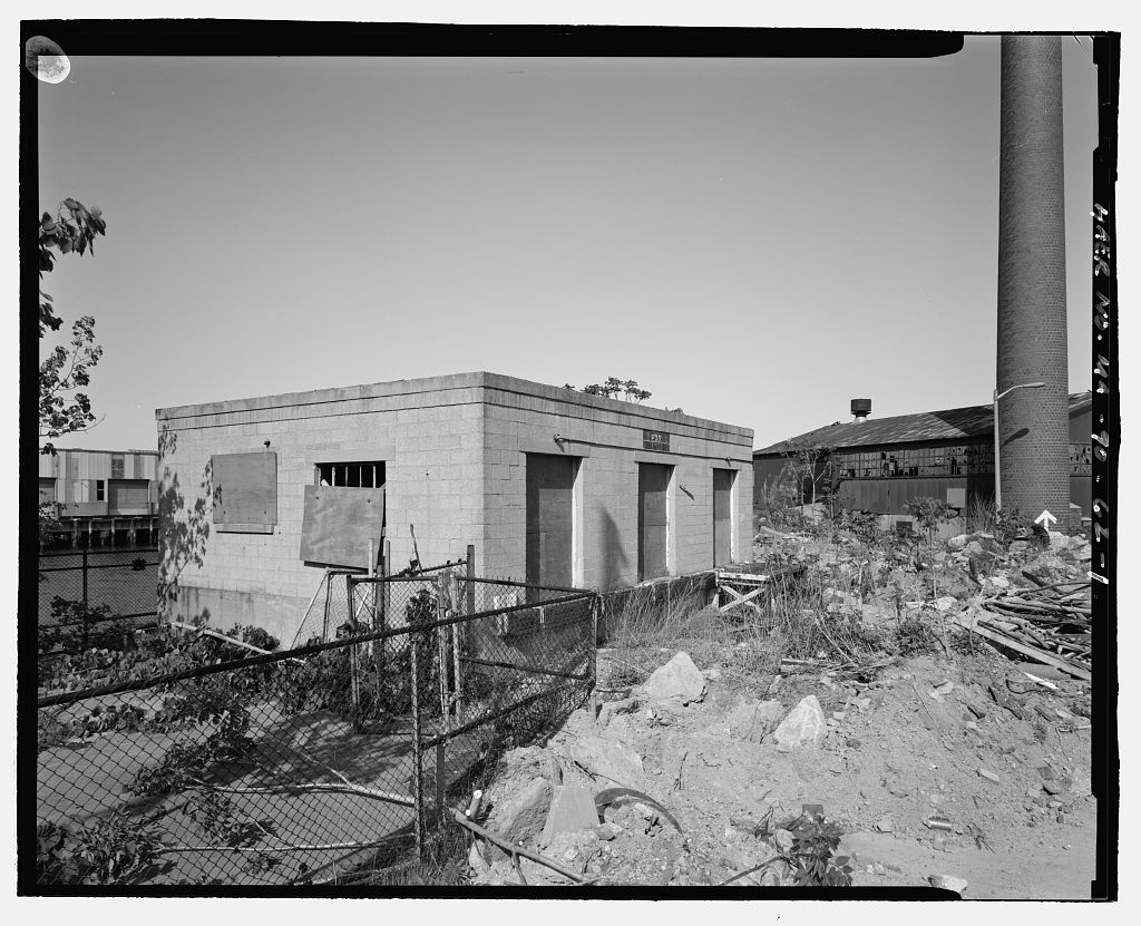 Charlestown Navy Yard, Oxygen Plant, Midway along northern boundary of Charlestown Navy Yard, on Little Mystic Channel, near junction of Eighteenth Street & Fourth Avenue, Boston, Suffolk County, MA, photograph filed with the federal survey