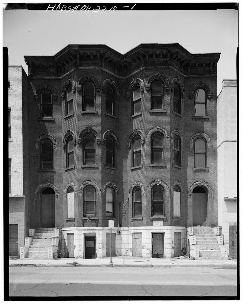 Brick Commercial & Apartment Building, photograph filed with the federal survey