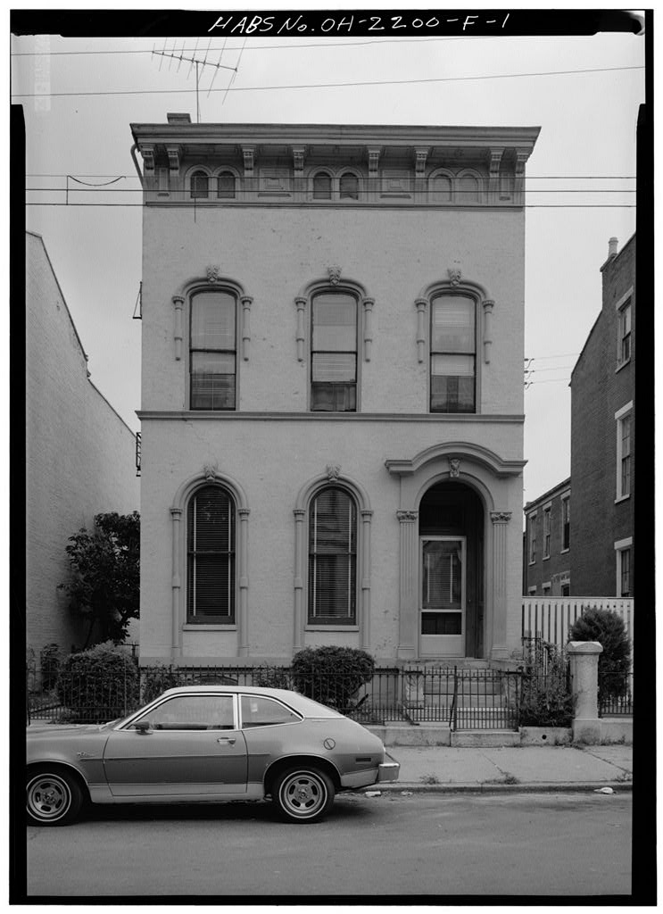829 Dayton Street (House), Cincinnati, Hamilton County, OH, photograph filed with the federal survey