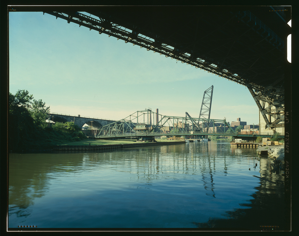 Center Street Swing Bridge, Southwest of Public Square, Cleveland, Cuyahoga County, OH, photograph filed with the federal survey