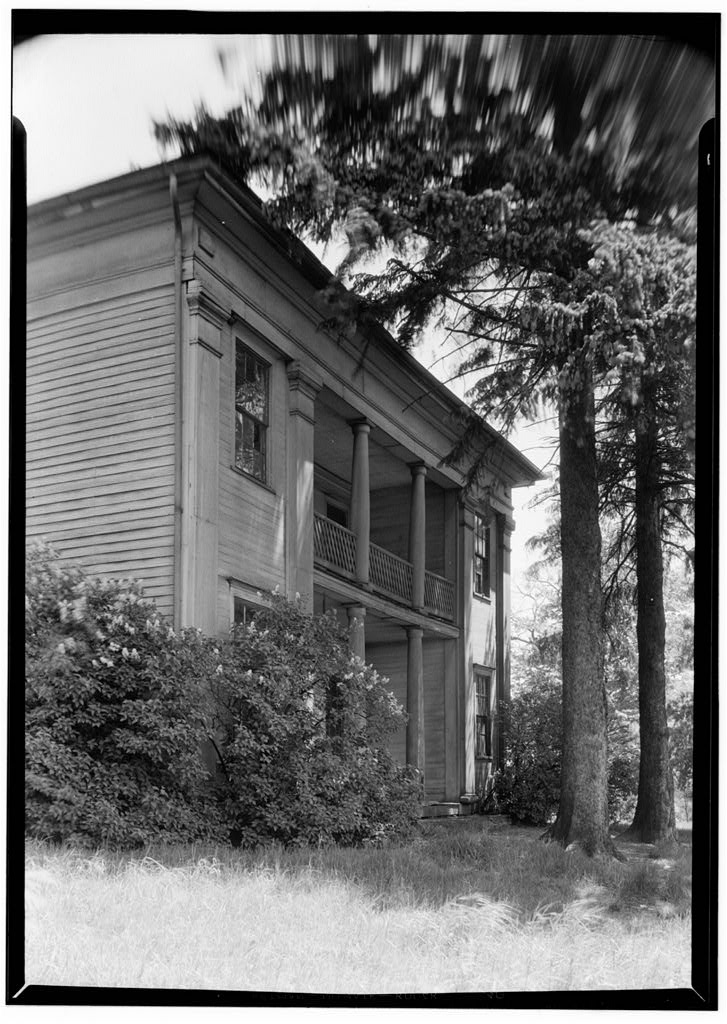 White House at Whitesburg, High Street, Chagrin Falls, Cuyahoga County, OH, photograph filed with the federal survey