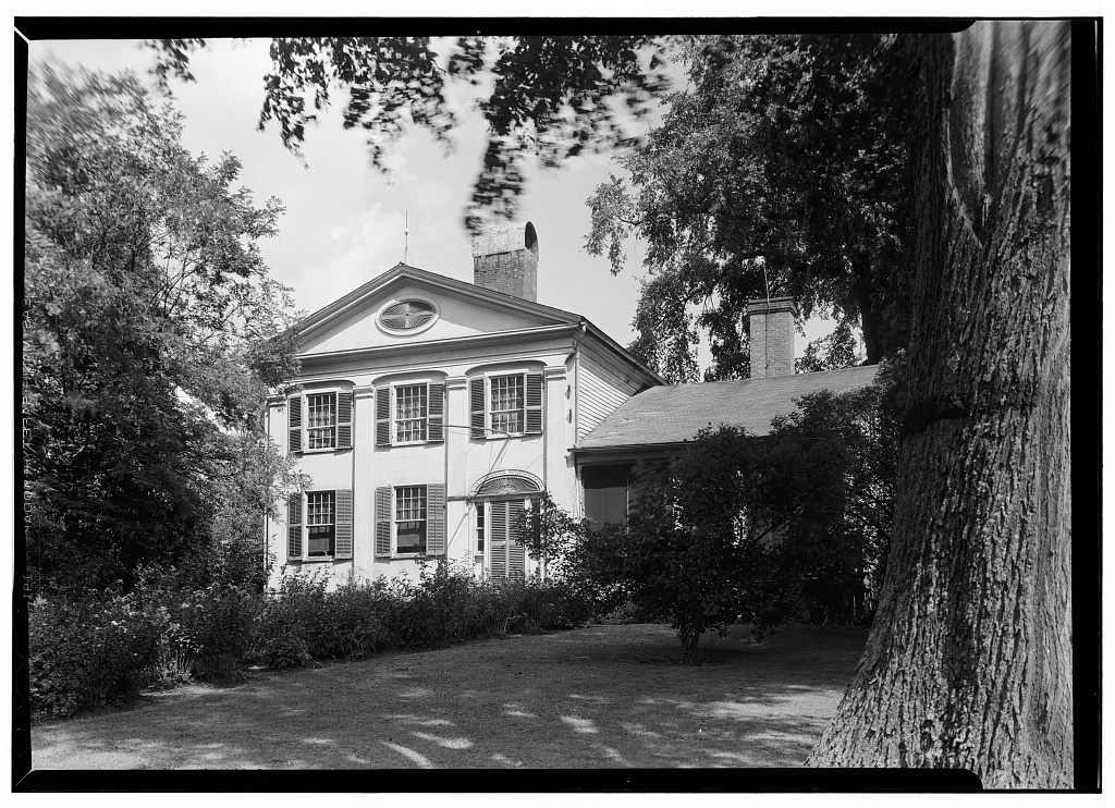 Brownwood Farm, photograph filed with the federal survey