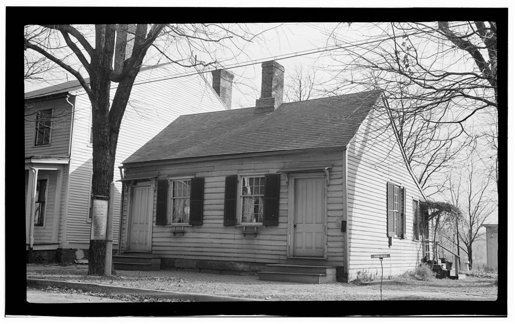 Gallipolis Post Office, photograph filed with the federal survey