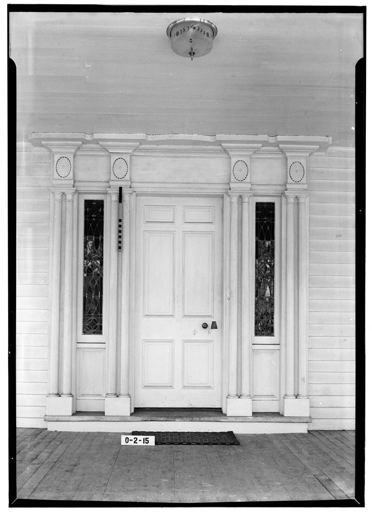 Chagrin Valley Hunt Club (Doorway), Mayfield & River Roads, Gates Mills, Cuyahoga County, OH, photograph filed with the federal survey