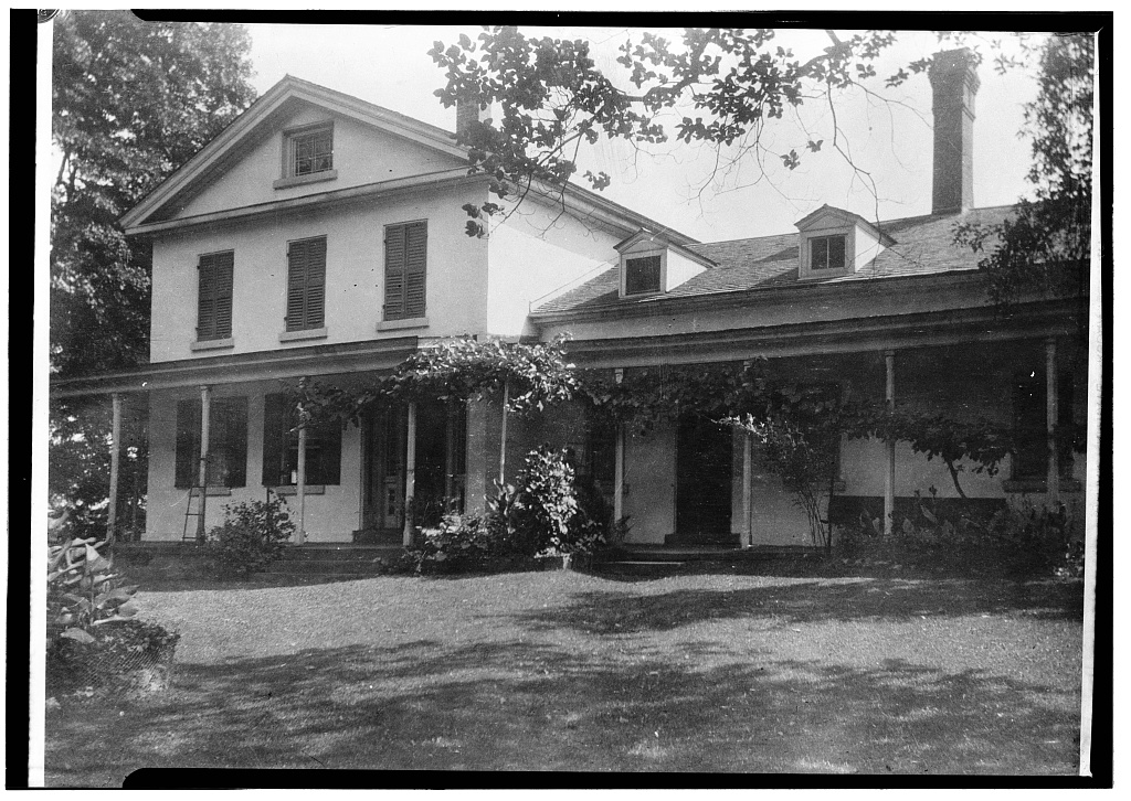 W. J. Crawford House, photograph filed with the federal survey