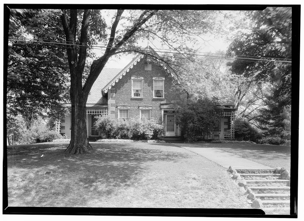 C. R. Howard House, photograph filed with the federal survey