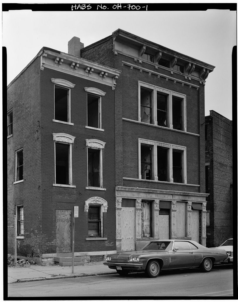 414 Armory Avenue (House), Cincinnati, Hamilton County, OH, photograph filed with the federal survey