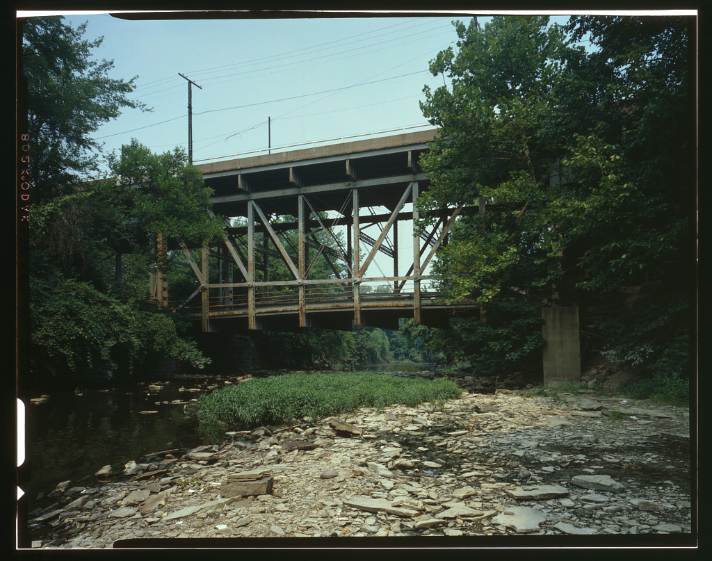 Mahoning Avenue Pratt Double-Deck Bridge, photograph filed with the federal survey