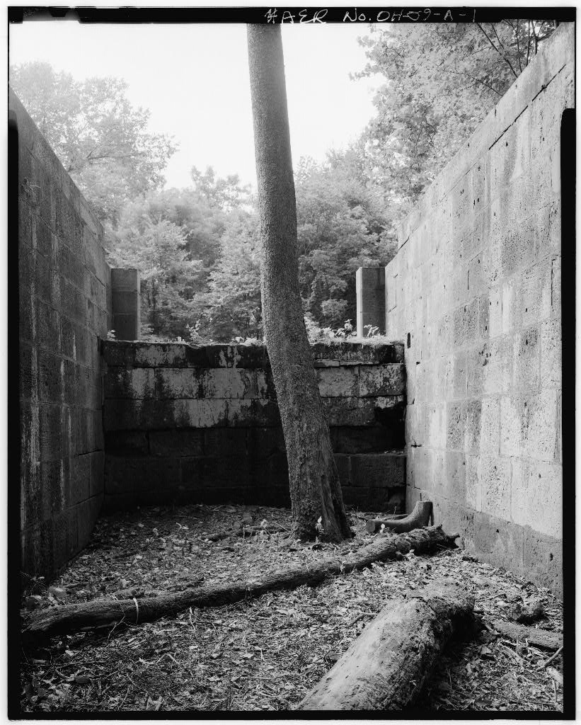 Ohio & Erie Canal, photograph filed with the federal survey