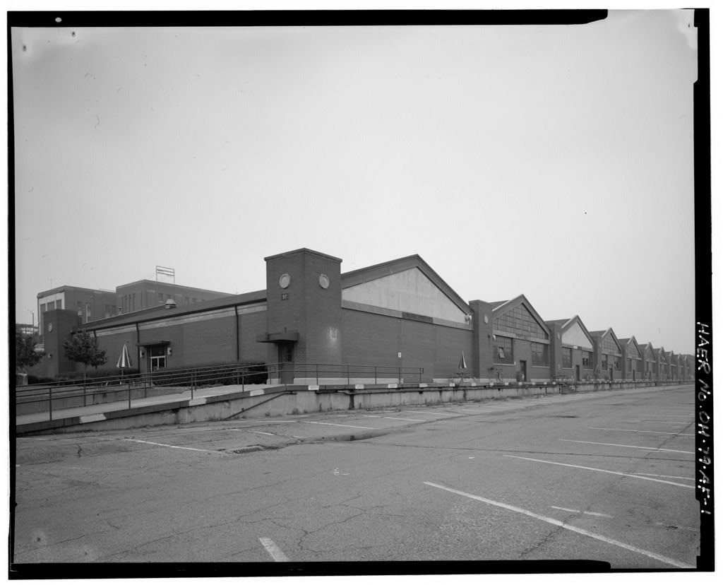 Wright-Patterson Air Force Base, Area B, Building 57, Air Force Supply Warehouse, block bounded by F & G, Third & Fifth Streets, Dayton, Montgomery County, OH, photograph filed with the federal survey