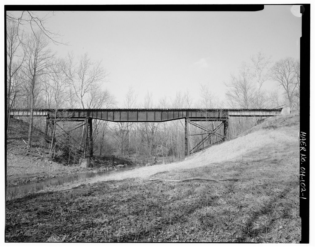 Cincinnati, Jackson & Mackinaw Railroad Bridge, Abandoned Penn Central Route, spanning Tom's Run, Farmersville, Montgomery County, OH, photograph filed with the federal survey