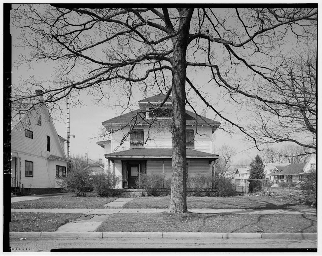 Horatius & Ethyl Clinger House, 202 West Liberty Street, Springfield, Clark County, OH, photograph filed with the federal survey