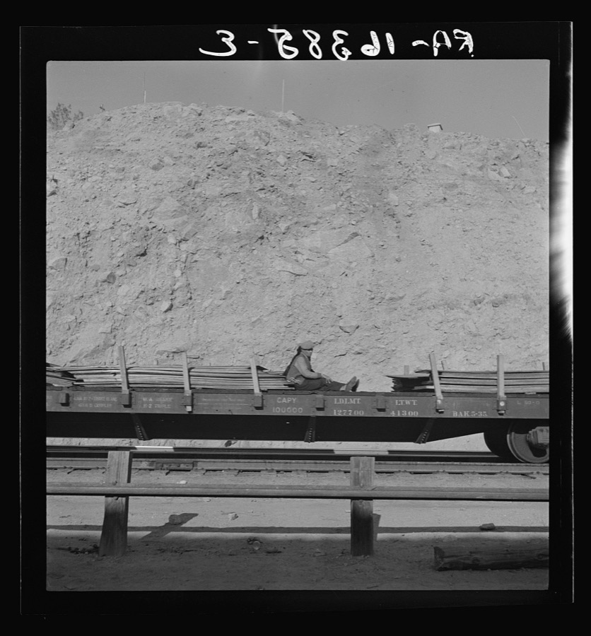 Freight train going east near Yuma, Arizona
