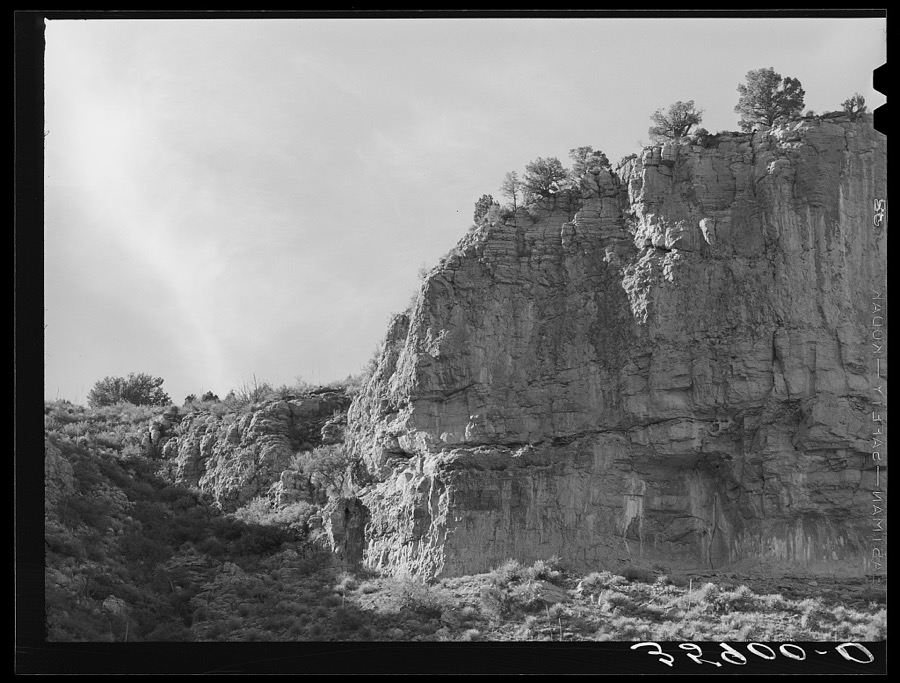 Rock cliffs at Beckers Butte. Gila County, Arizona