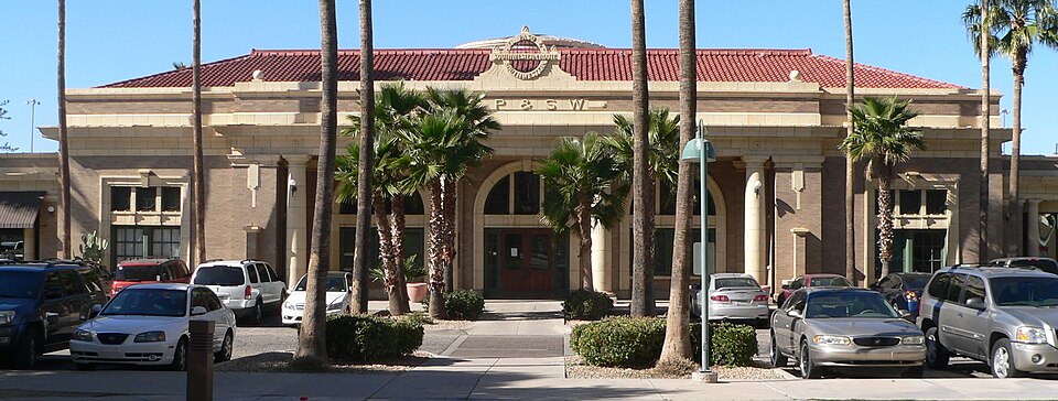 Photograph of El Paso and Southwestern Railroad Depot