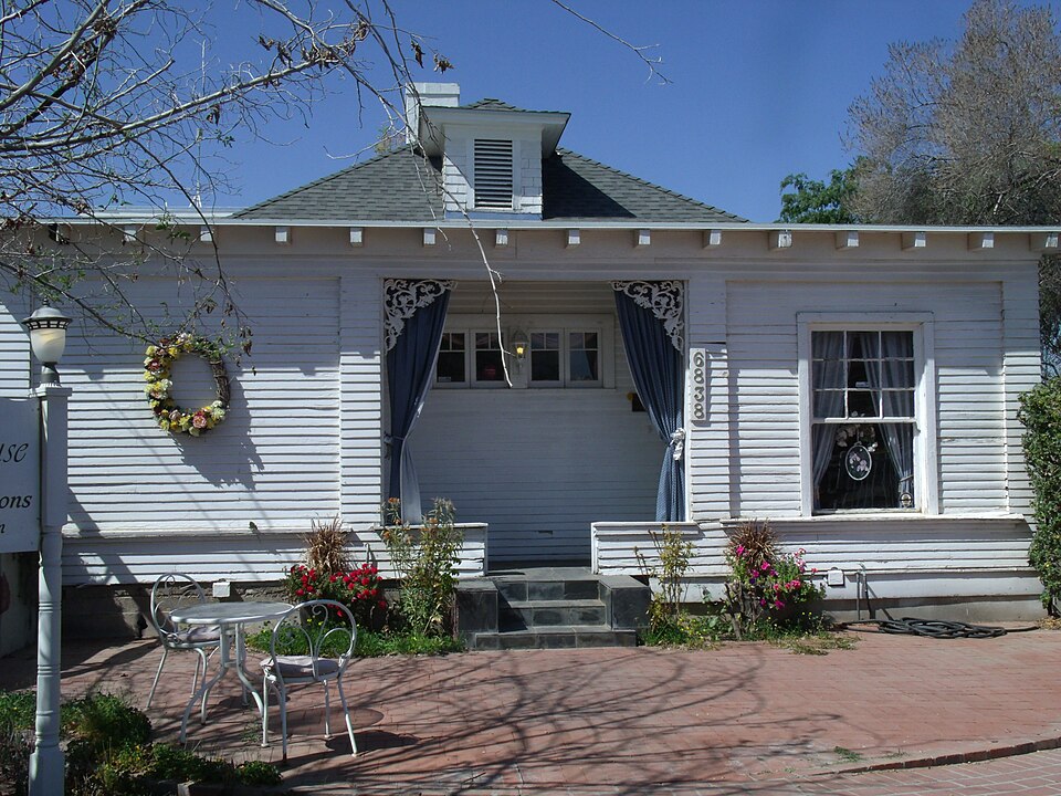 Photograph of C.H. Tinker House