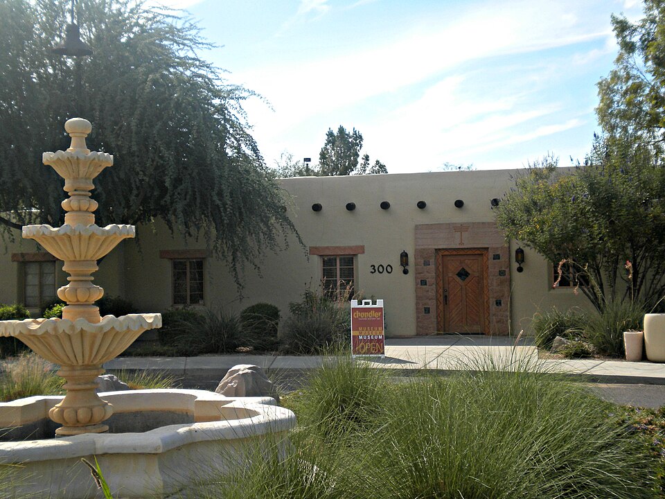 Photograph of McCullough-Price House
