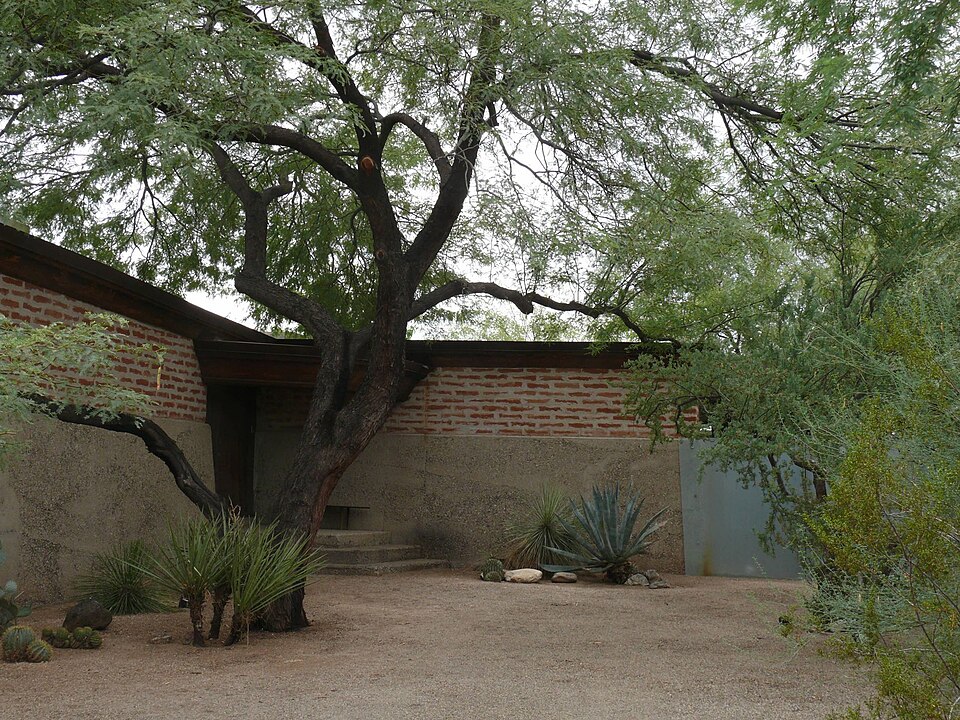 Photograph of Gist Residence