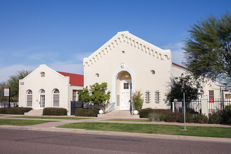 Photograph of Temple Beth Israel