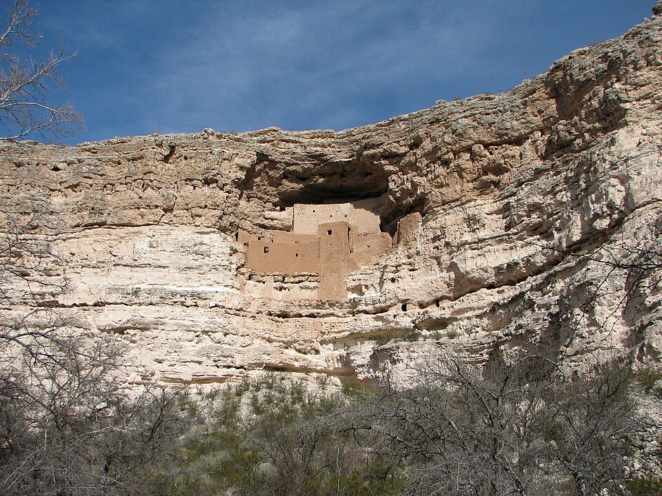 Photograph of Montezuma Castle National Monument