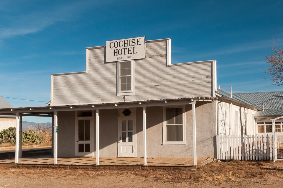 Photograph of Cochise Hotel