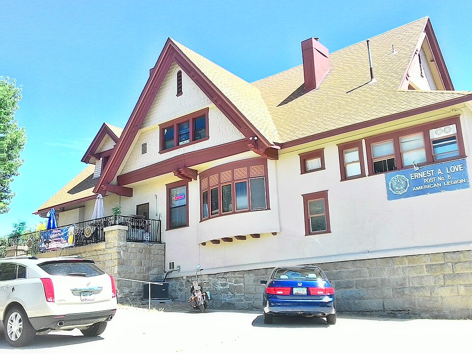 Photograph of Fredericks House