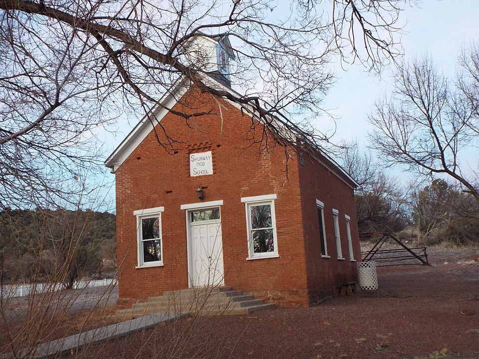 Photograph of Shumway School