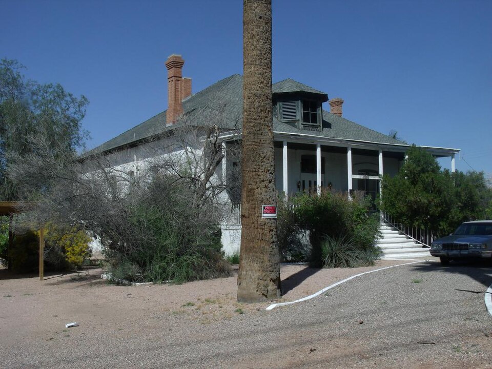 Photograph of Frank Titus House