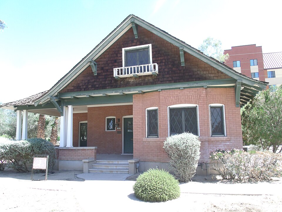 Photograph of Elizabeth Seargeant-Emery Oldaker House