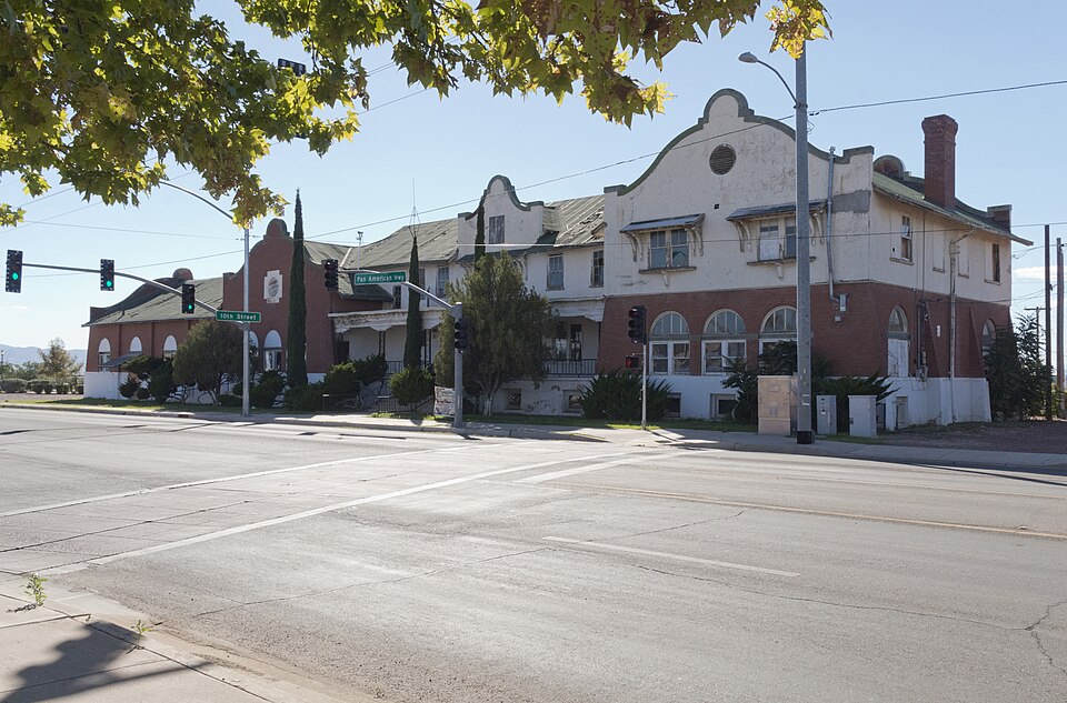 Photograph of El Paso and Southwestern Railroad YMCA