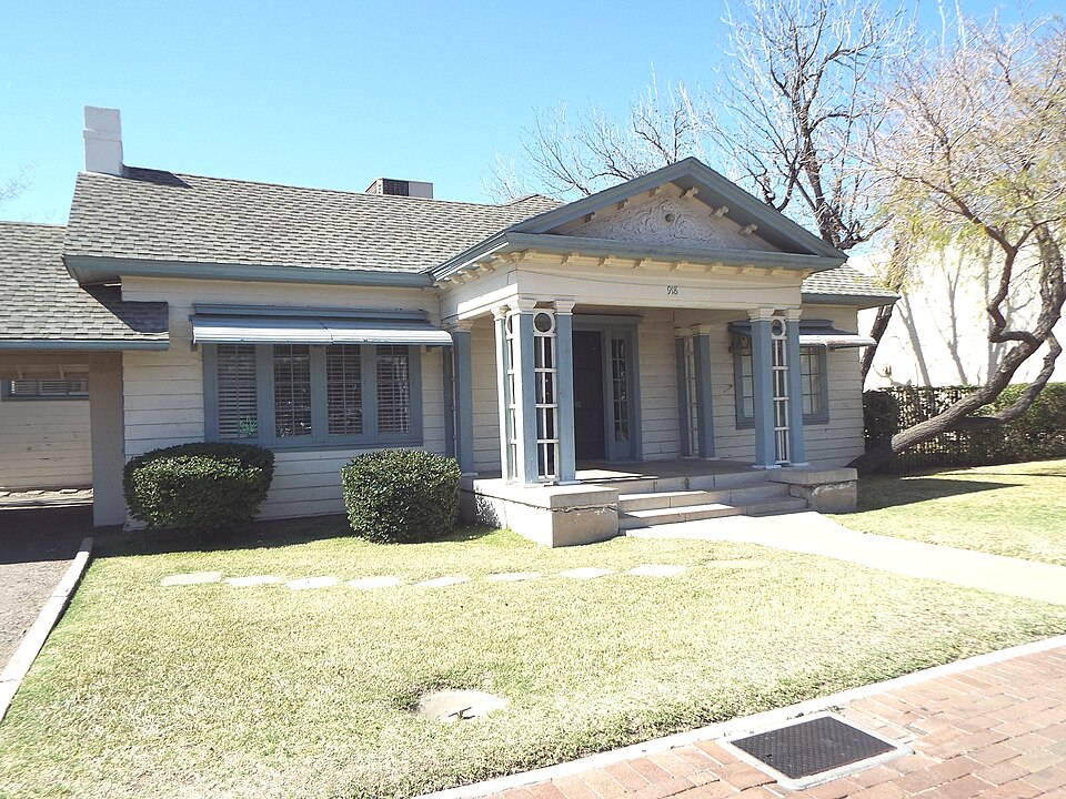 Photograph of C.P. Mullen House