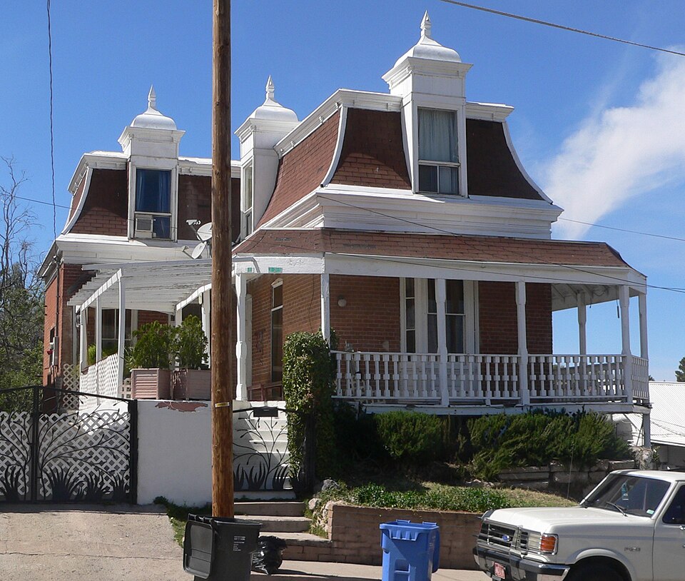 Photograph of Crawford Hill Historic Residential District