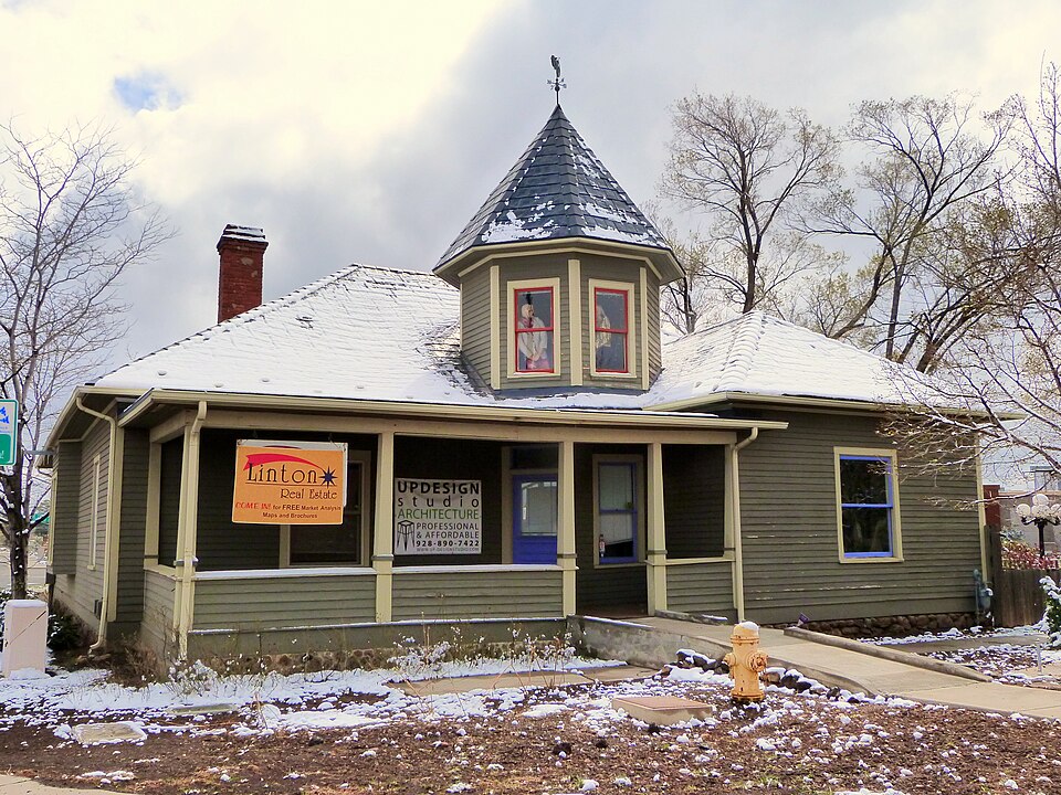 Photograph of Prochnow House