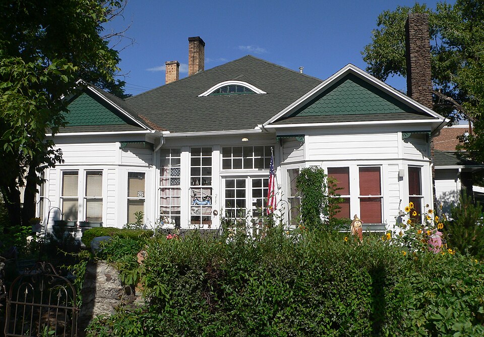 Photograph of H.E. Campbell House
