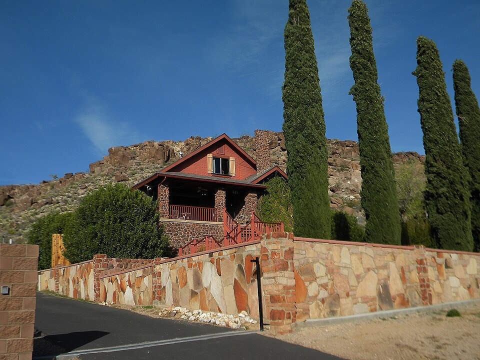 Photograph of Max J. Anderson House
