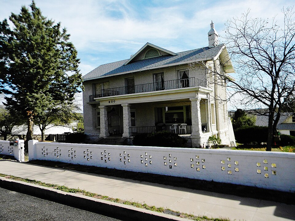 Photograph of Raymond Carr House