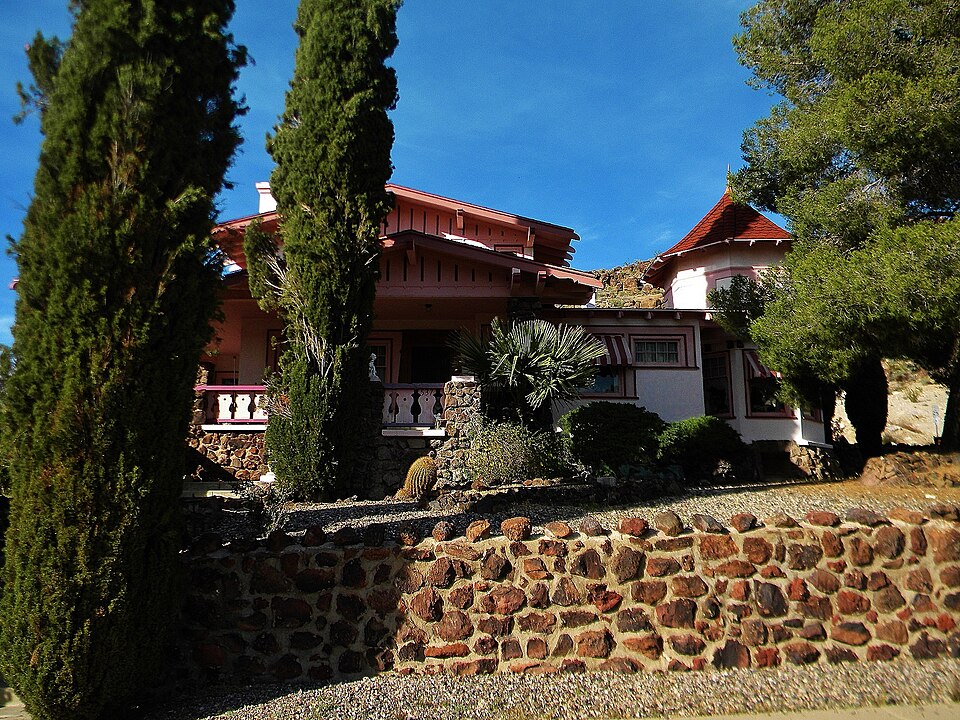 Photograph of S. T. Elliott House