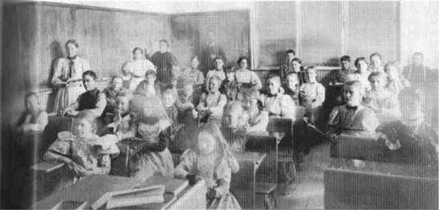 Photograph of Little Red School