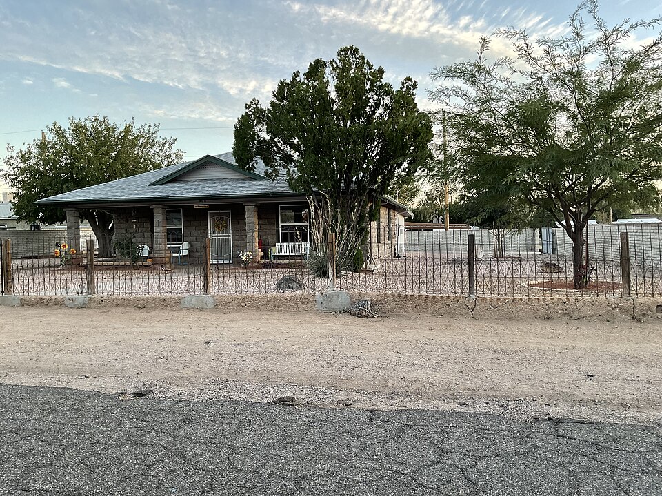 Photograph of O. E. Walker House