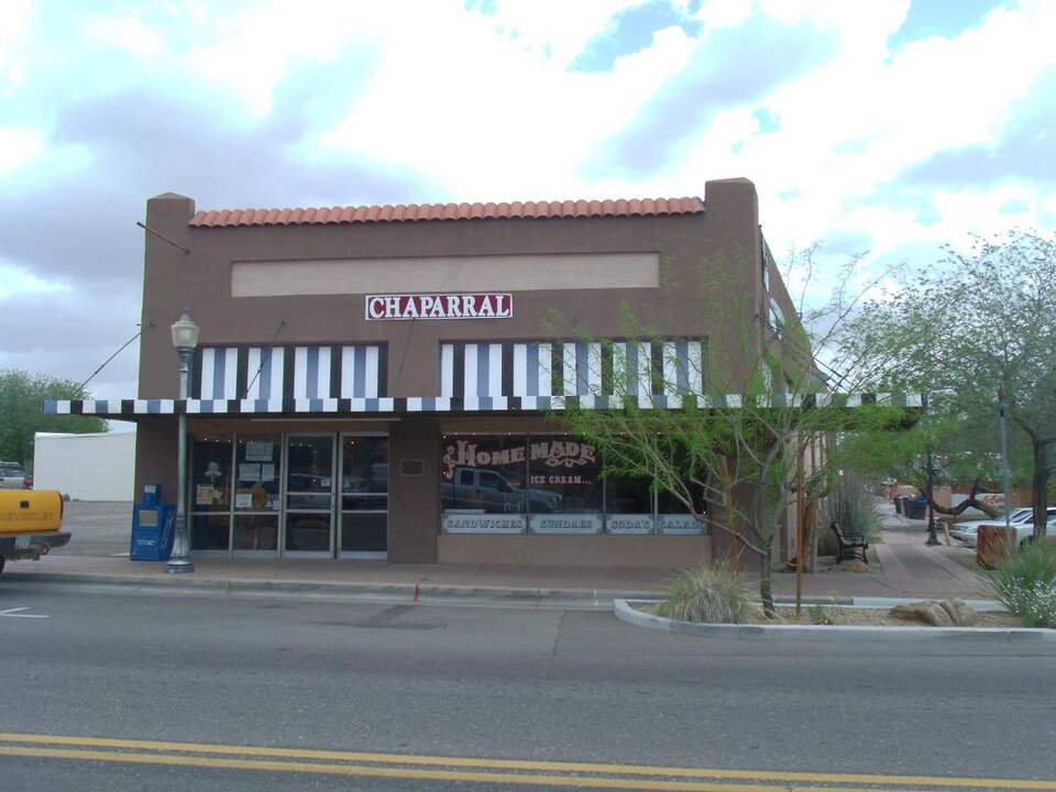 Photograph of Safeway Pay 'n Takit