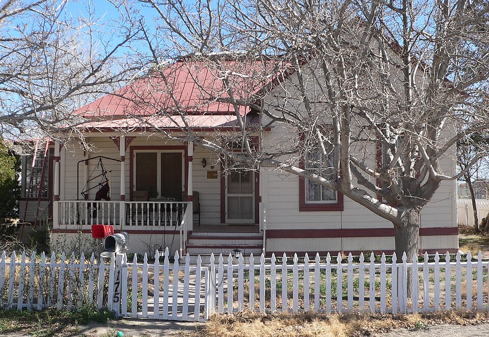 Photograph of Crowley House