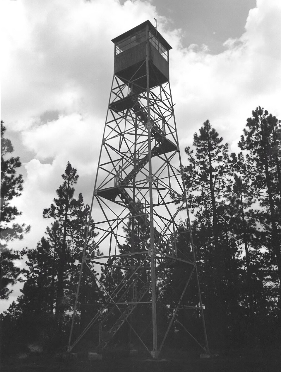 Photograph of PS Knoll Lookout Complex
